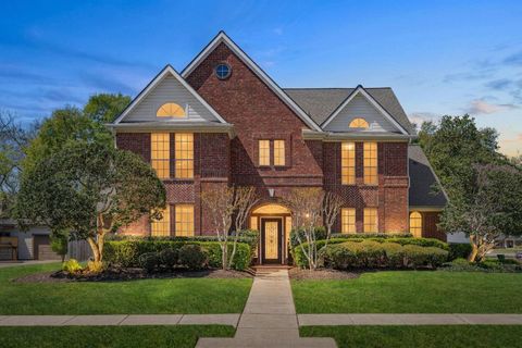 Photo of 2215 Enchanted Path Court, Richmond, TX 77406 (MLS # 15061773)