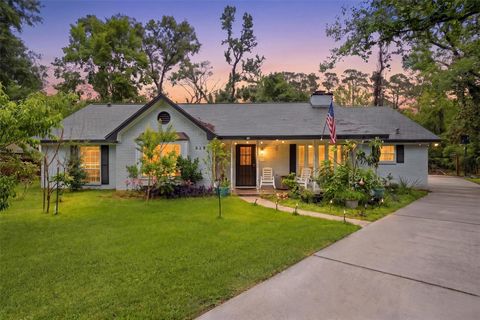 Photo of 529 Rapidan Park, Conroe, TX 77302 (MLS # 69111800)