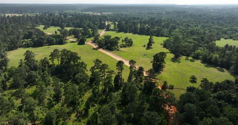 2268 S Fm 1486 Montgomery TX 77316