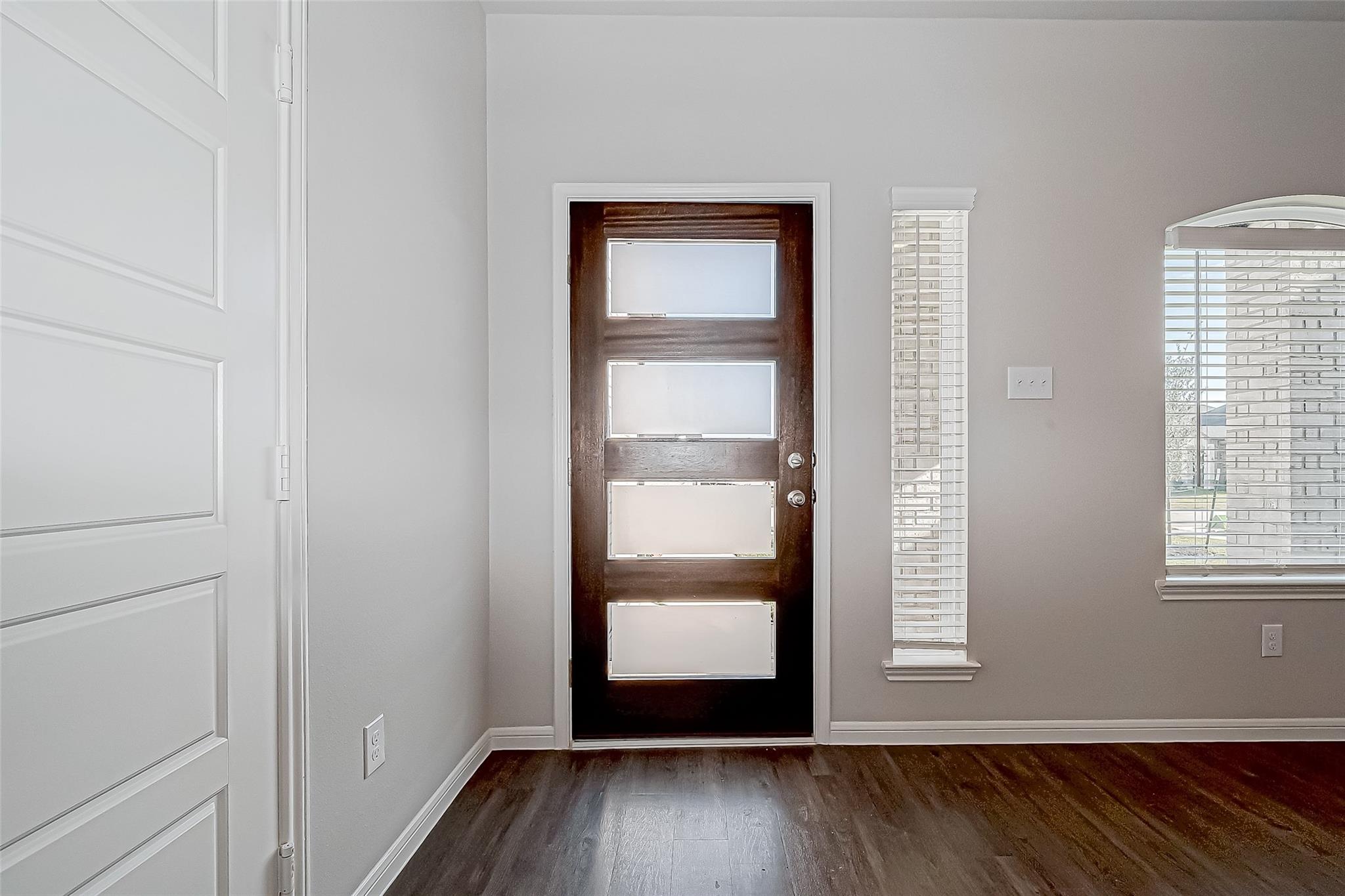 27274 Axis Deer Trail