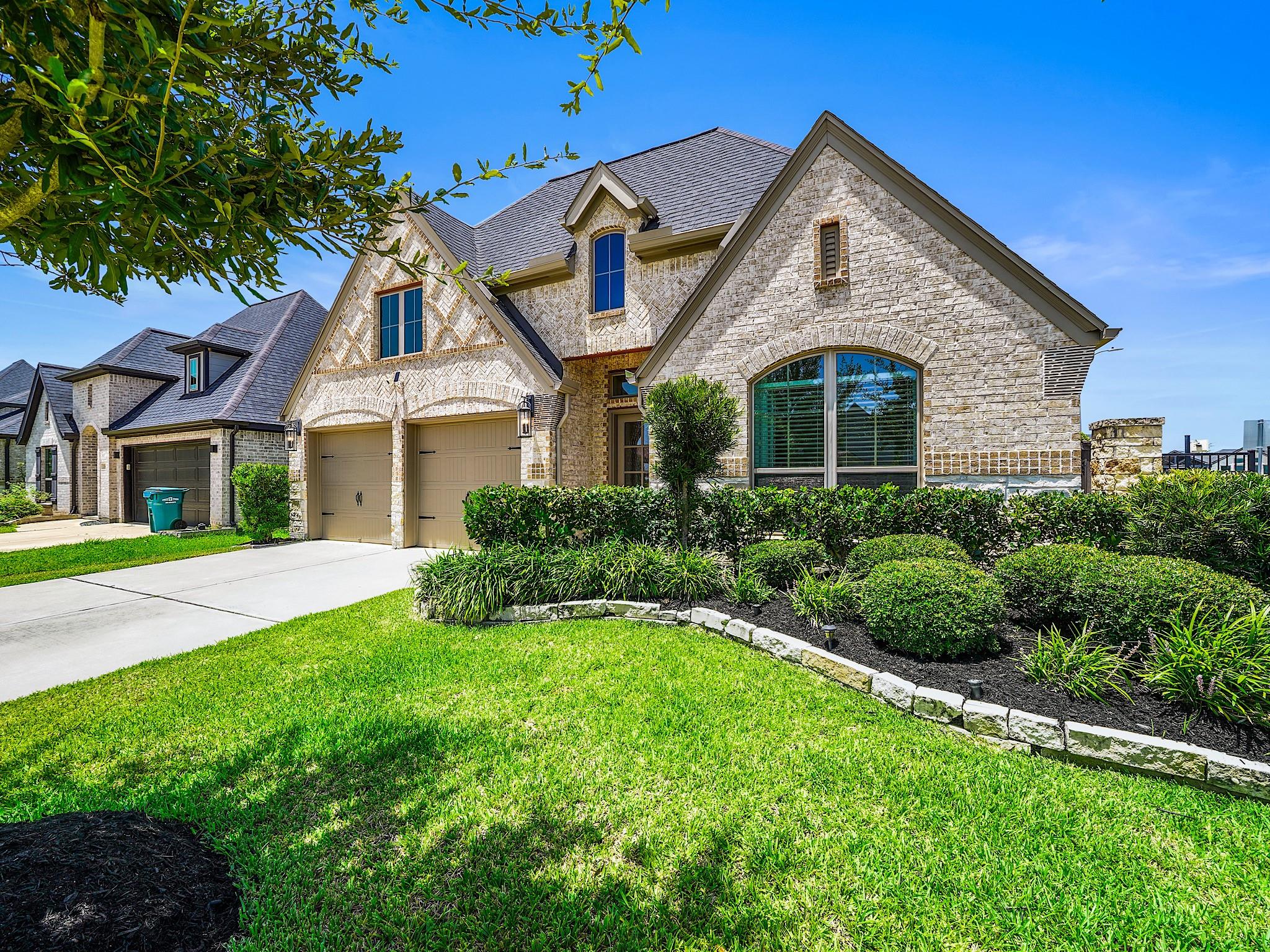 2138 Coyote Run Drive