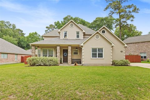 Photo of 754 Holly Springs Drive, Conroe, TX 77302 (MLS # 81983723)