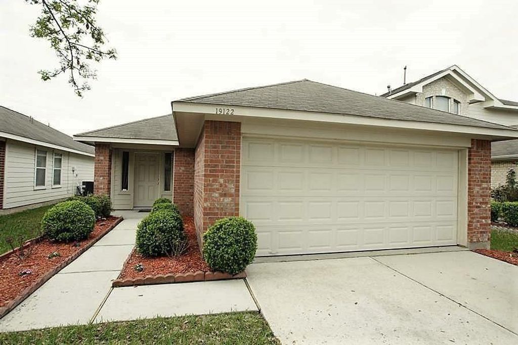 Photo of 19122 Yellow Thrush Drive, Cypress, TX 77433 (MLS # 4800544)