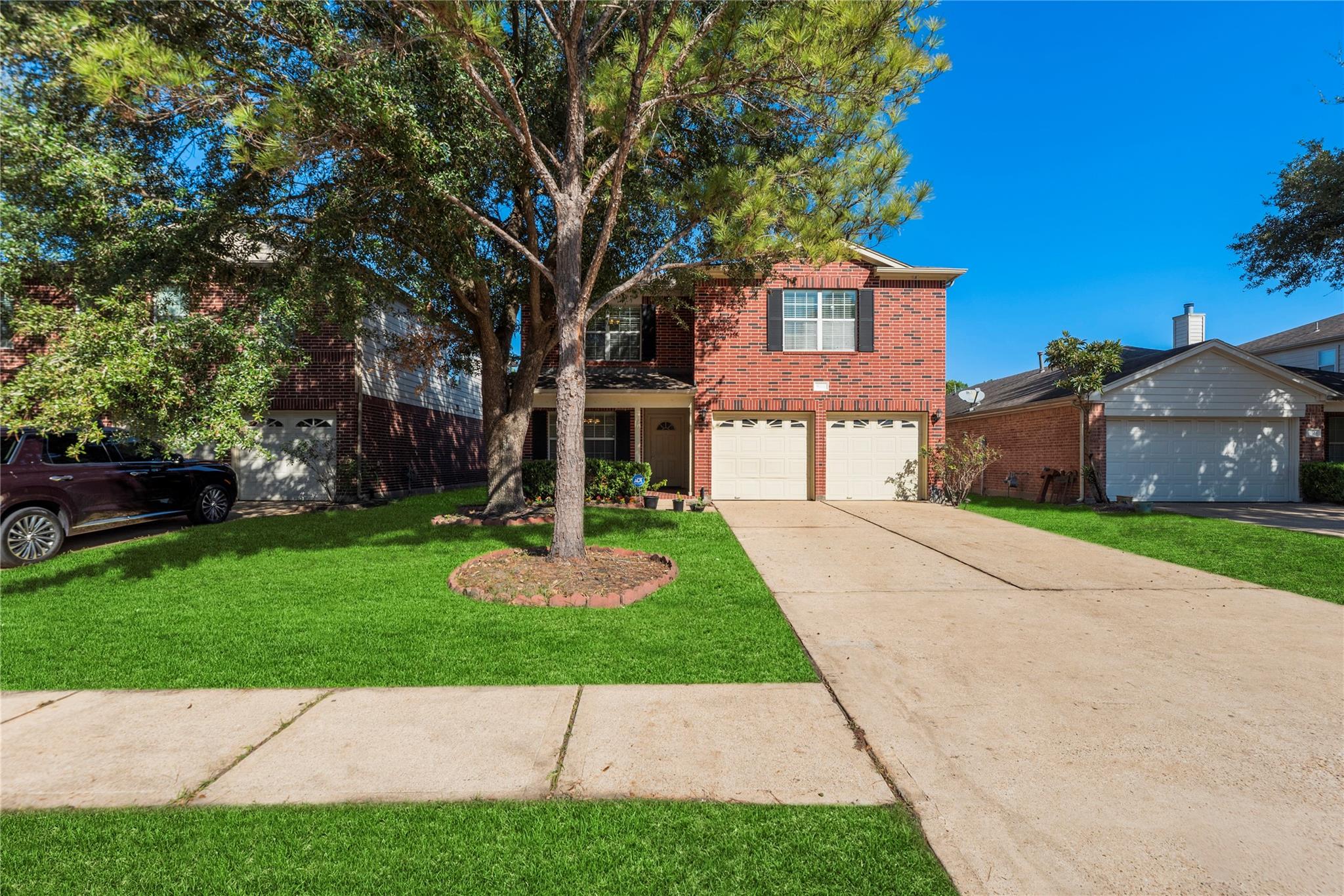 16602 Grenada Falls Drive