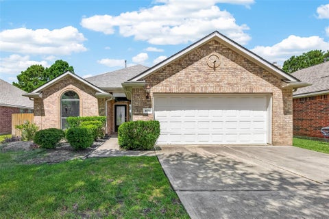 Photo of 4823 Grand Chateau Lane, Houston, TX 77084 (MLS # 61595606)