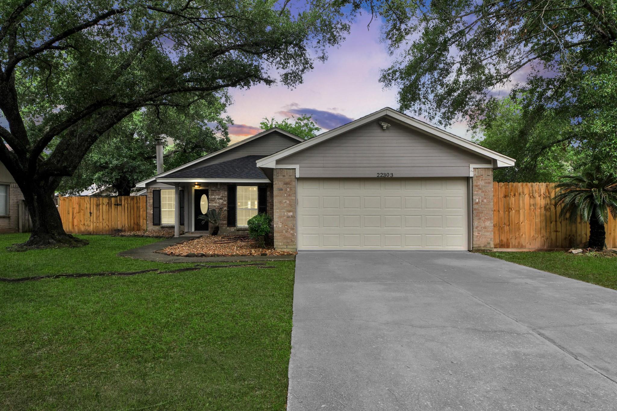 22303 Acorn Chase Drive