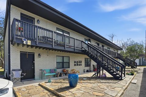 Apartment For Rent - 201 S Kansas Avenue #C<br/> Galveston County, League City, TX 77573