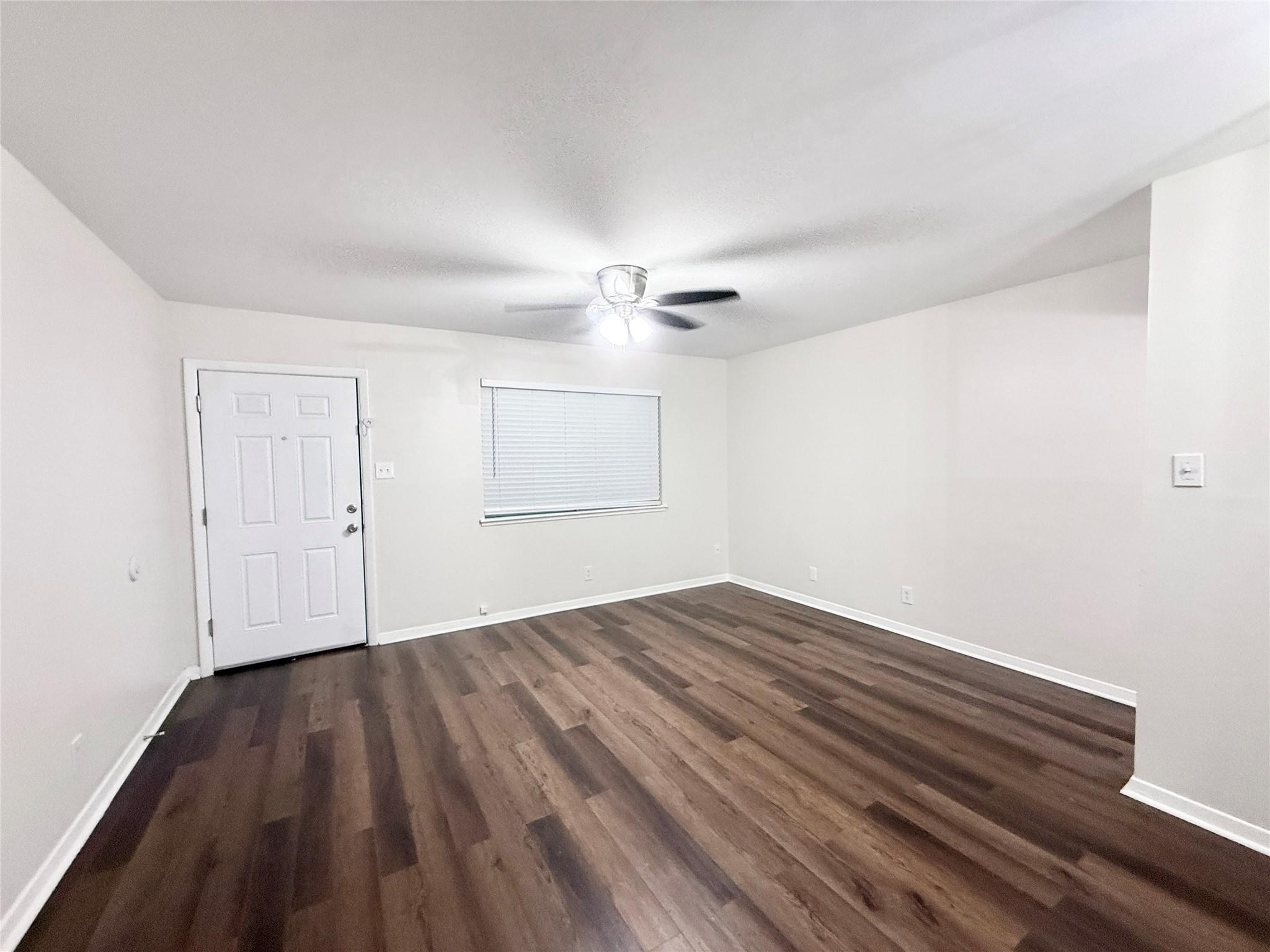 201 S Kaysie Street 23