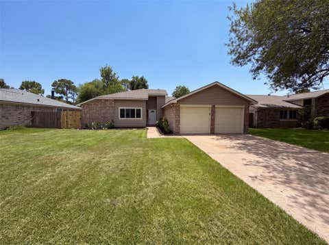 Photo of 318 Floravista Drive, Houston, TX 77598 (MLS # 86146704)