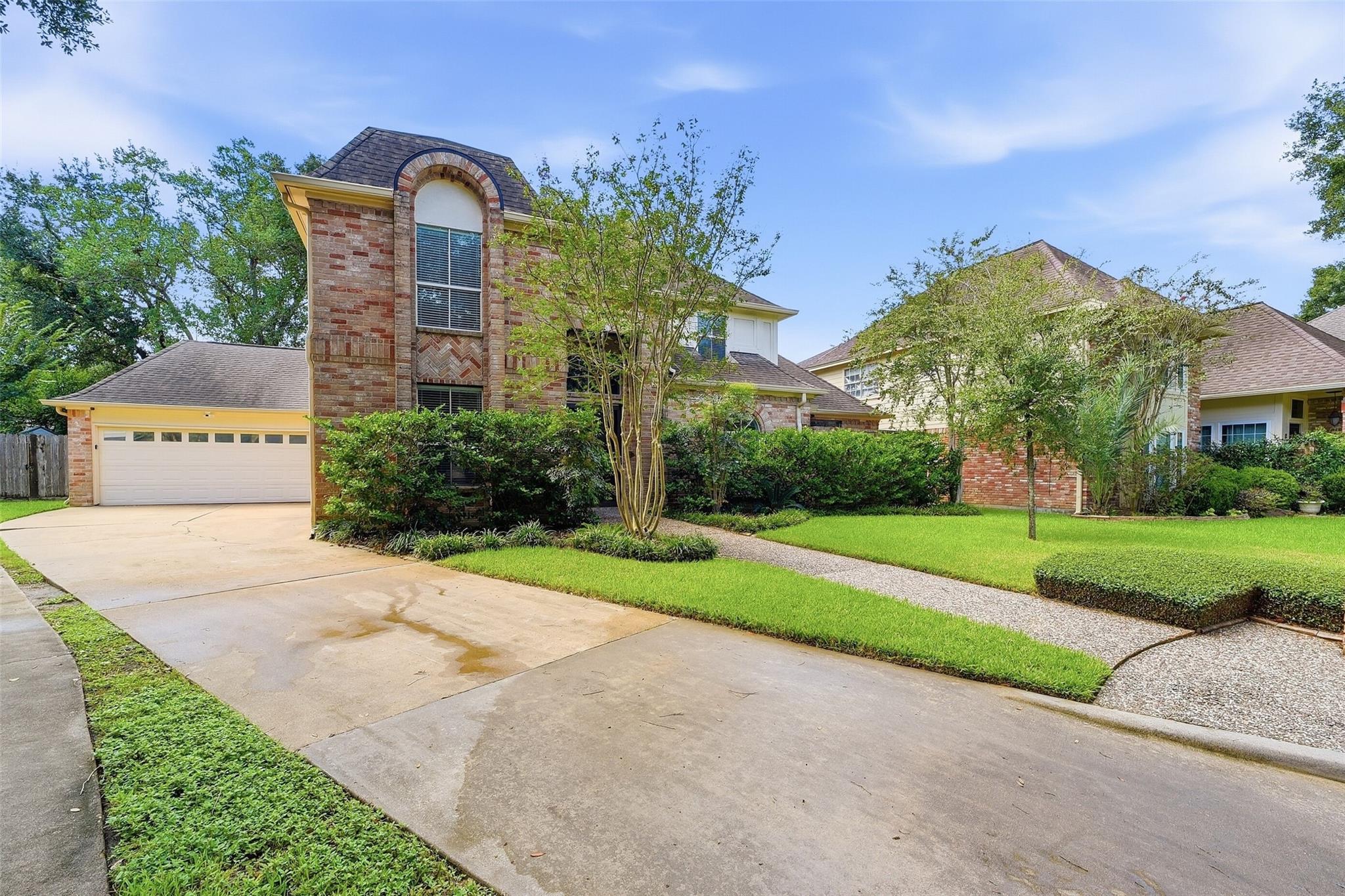 20607 Hoveden Court