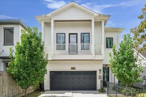 Photo of 811 Herkimer Street, Houston, TX 77007 (MLS # 65578769)