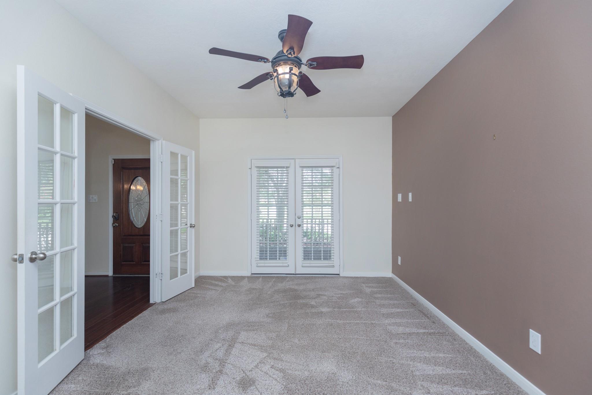 3023 London Lane