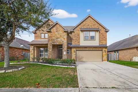 Photo of 706 Fairway Drive, La Porte, TX 77571 (MLS # 3934039)