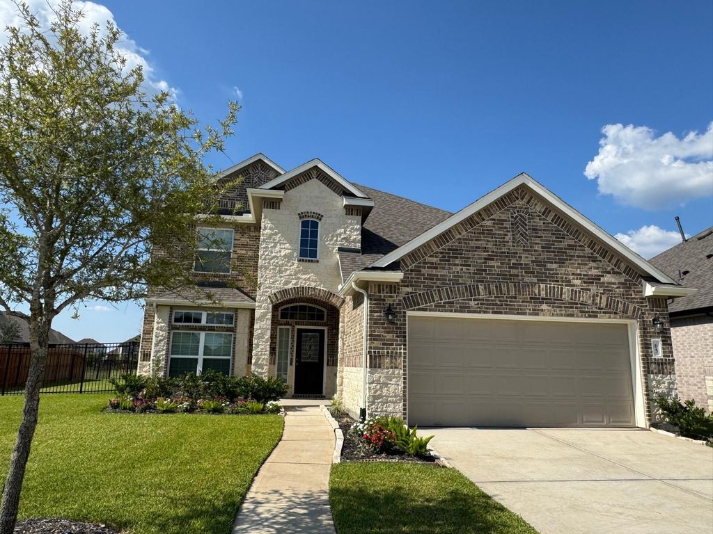 Photo of 65 Carmel Drive, Manvel, TX 77578 (MLS # 91257766)