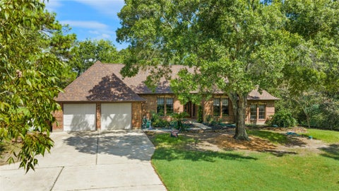 Homes For Sale - 97 Avenue J<br/> Dickinson, TX 77539