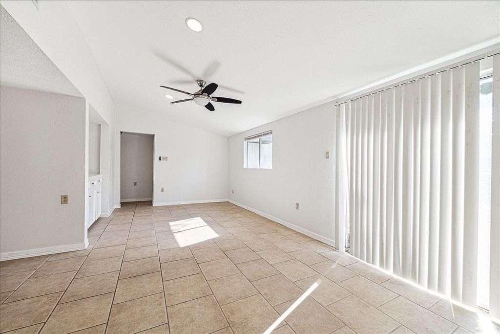 Photo of 5125 Maple Street, Bellaire, TX 77401 (MLS # 36473678)