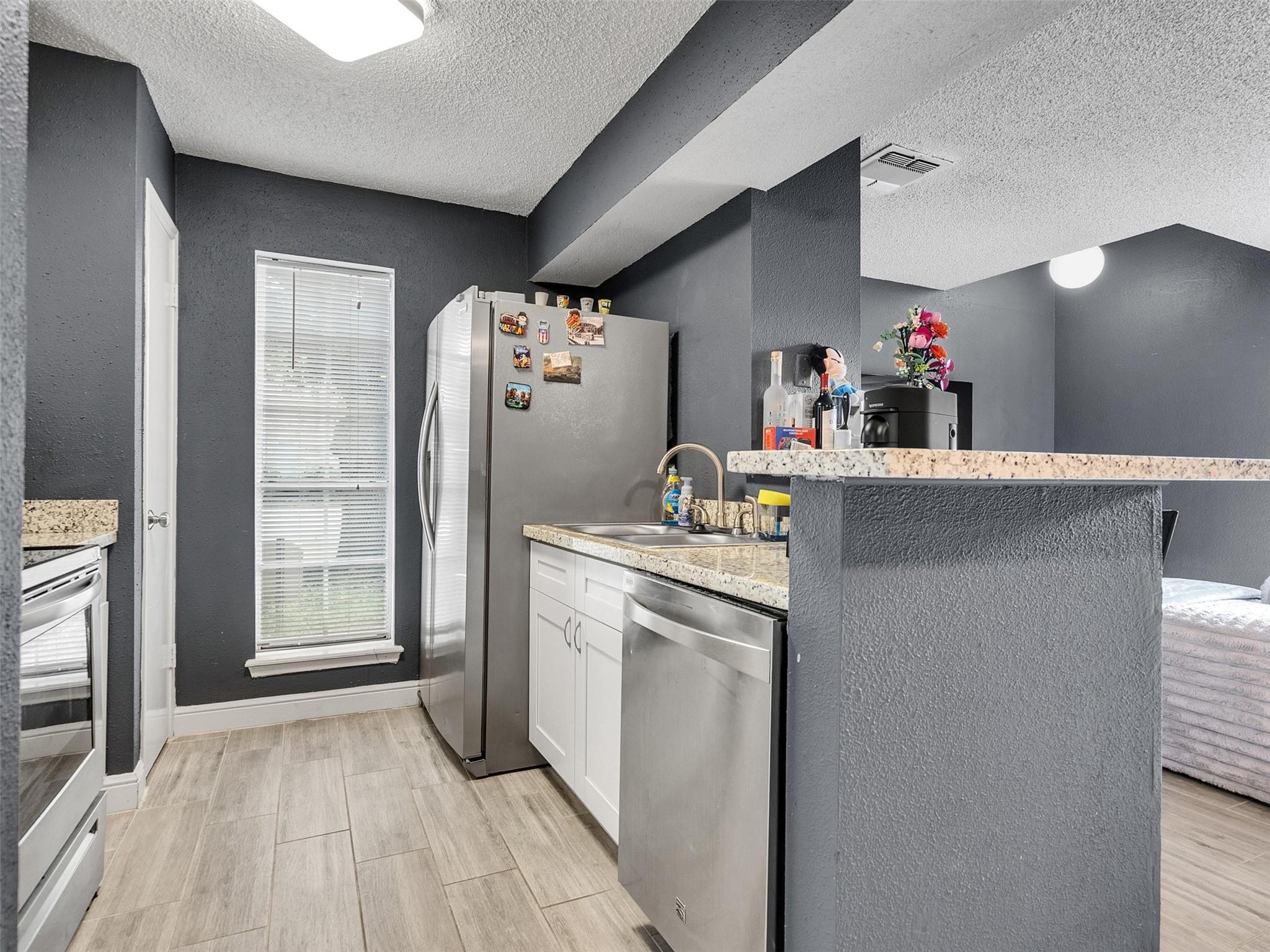 1515 Sandy Springs Road 201