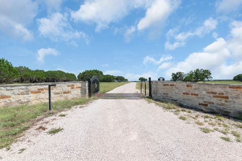 1115 County Road 204 Burnet TX 78611