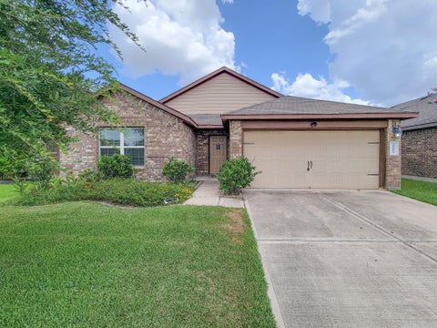 Homes For Rent - 29614 Breakwater Drive<br/> Katy, TX 77494