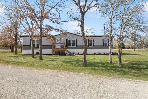 Homes For Sale - 101 Hill Loop Road<br/> Burleson County, Somerville, TX 77879