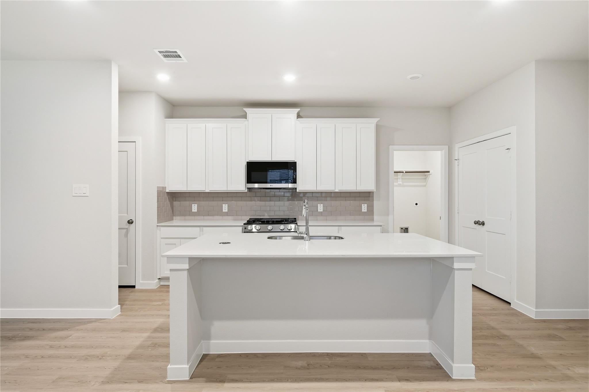 6603 Hidden Dunes Drive