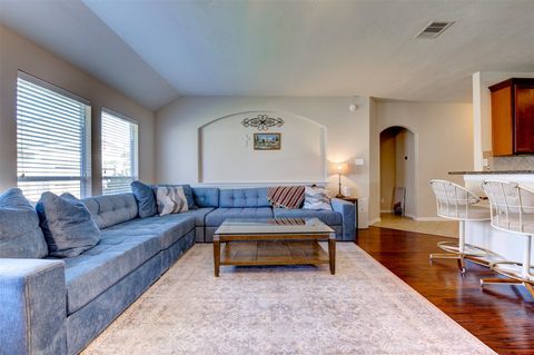 Photo of 4934 Bonny Loch Lane, Houston, TX 77084 (MLS # 39173343)