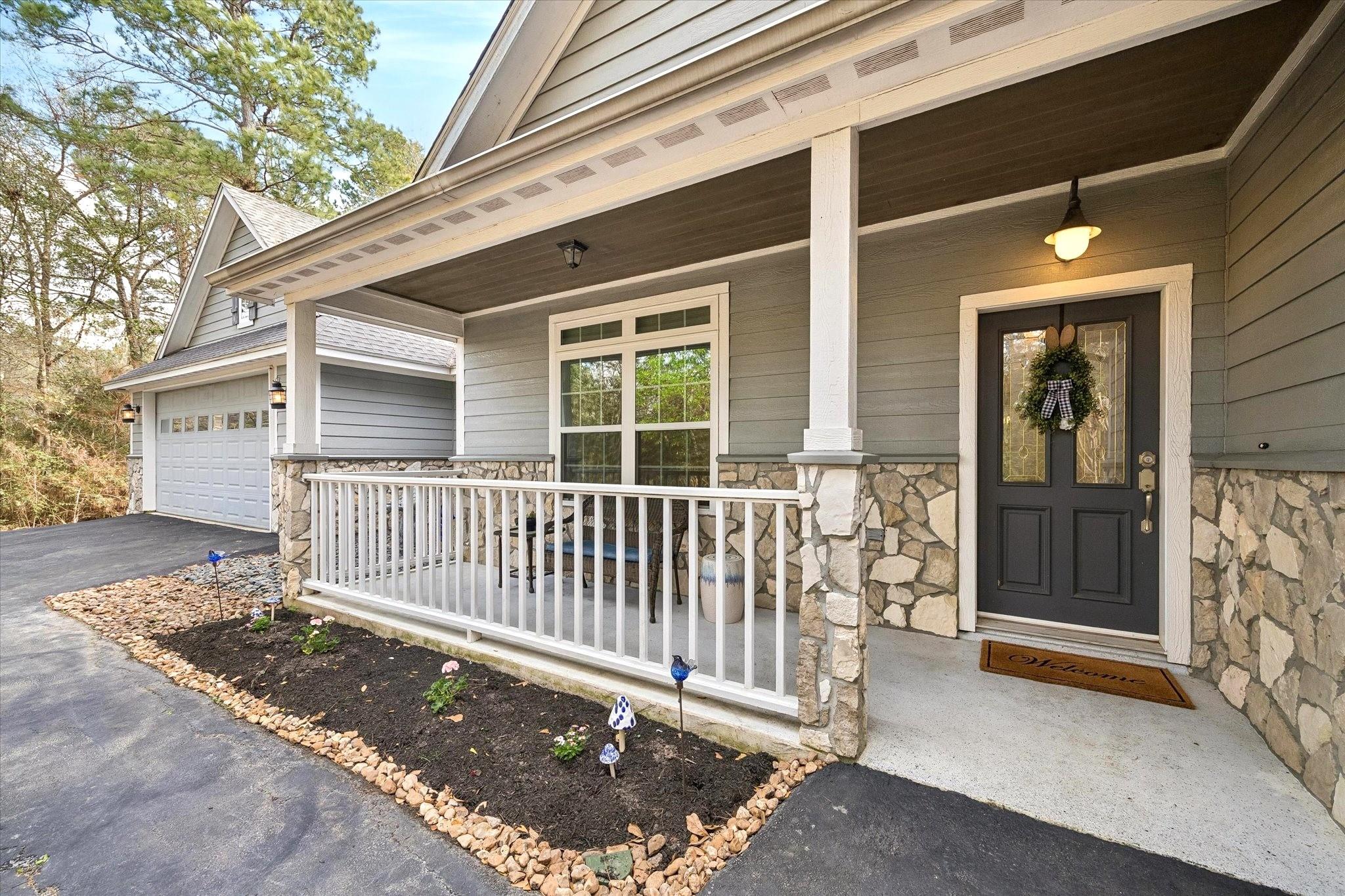 17915 Saddle Horn Drive