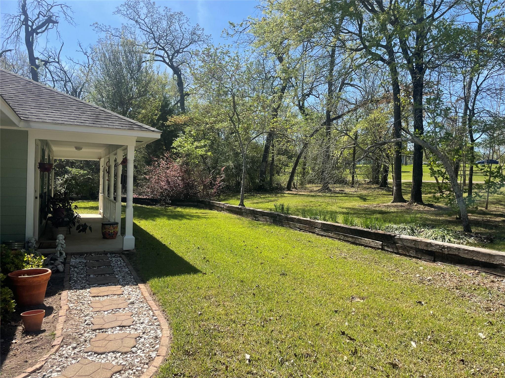 9214 County Road 393