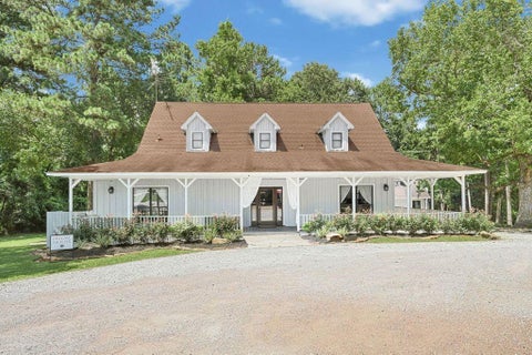 Photo of 1951 S Pine Lake Road, Montgomery, TX 77316 (MLS # 43219798)
