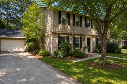 27014 W Jimmy Ln – Investment Home