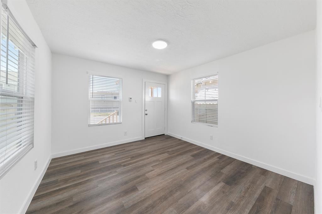 Photo of 3727 Winnie Street, Galveston, TX 77550 (MLS # 3998574)