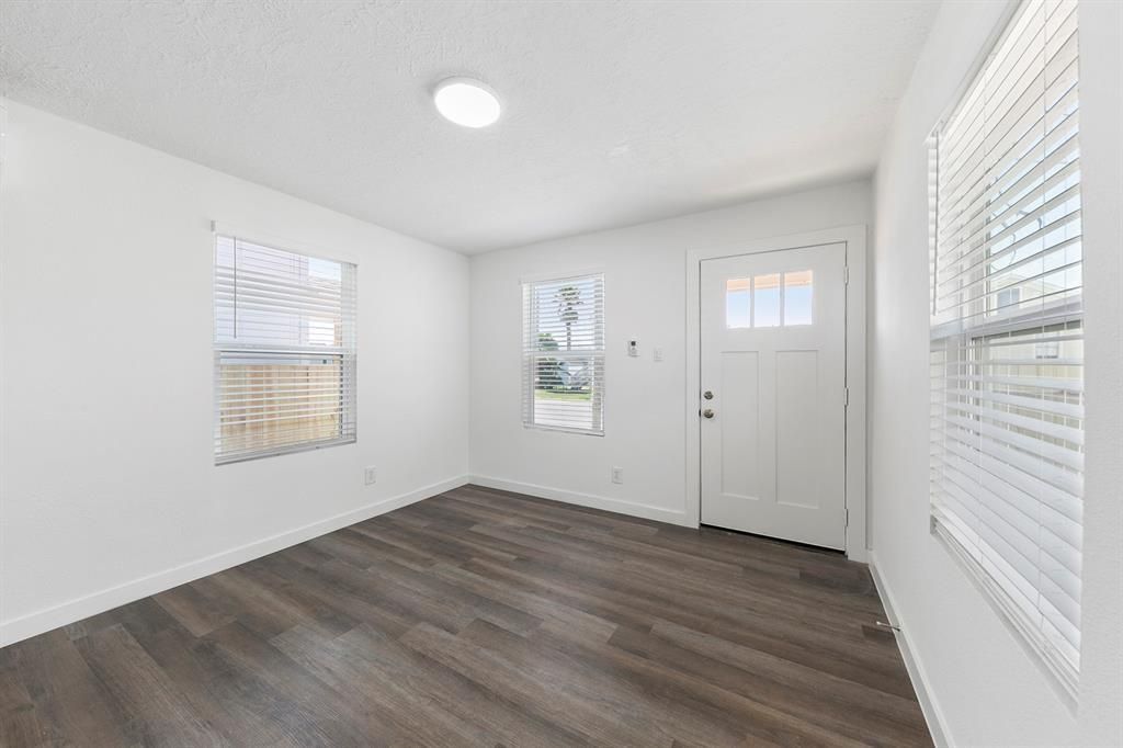 Photo of 3727 Winnie Street, Galveston, TX 77550 (MLS # 3998574)