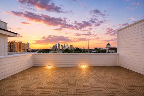 Photo of 1110 Peden Street #B, Houston, TX 77006 (MLS # 93457137)