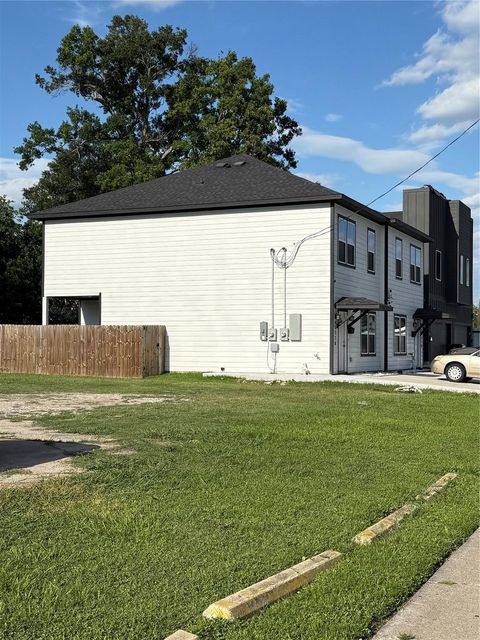 Tiny photo for 4511 Reed Road, Houston, TX 77051 (MLS # 96942145)