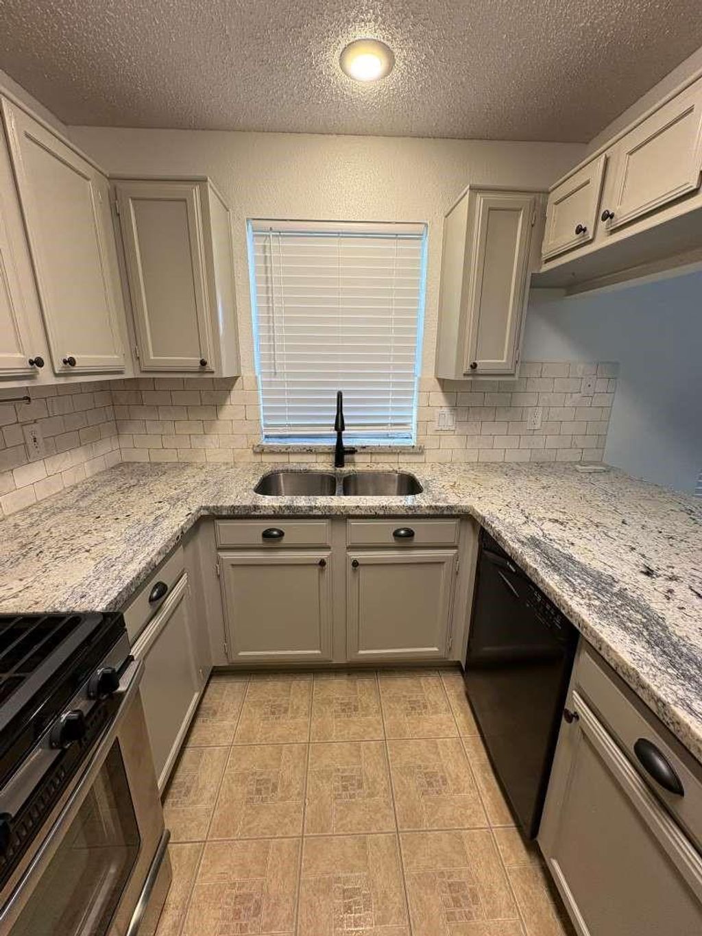 Photo of 4007 Issacks Way, Sugar Land, TX 77479 (MLS # 57159654)