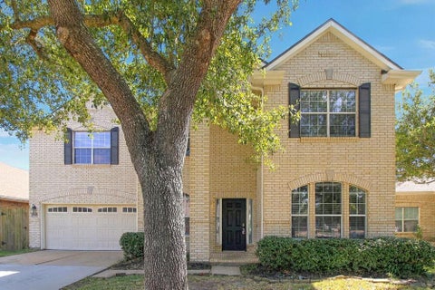 Photo of 16931 Canyon Springs Lane, Friendswood, TX 77546 (MLS # 10612241)