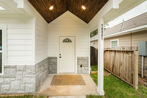 Photo of 16881 Glenheath, Montgomery, TX 77316 (MLS # 42247347)