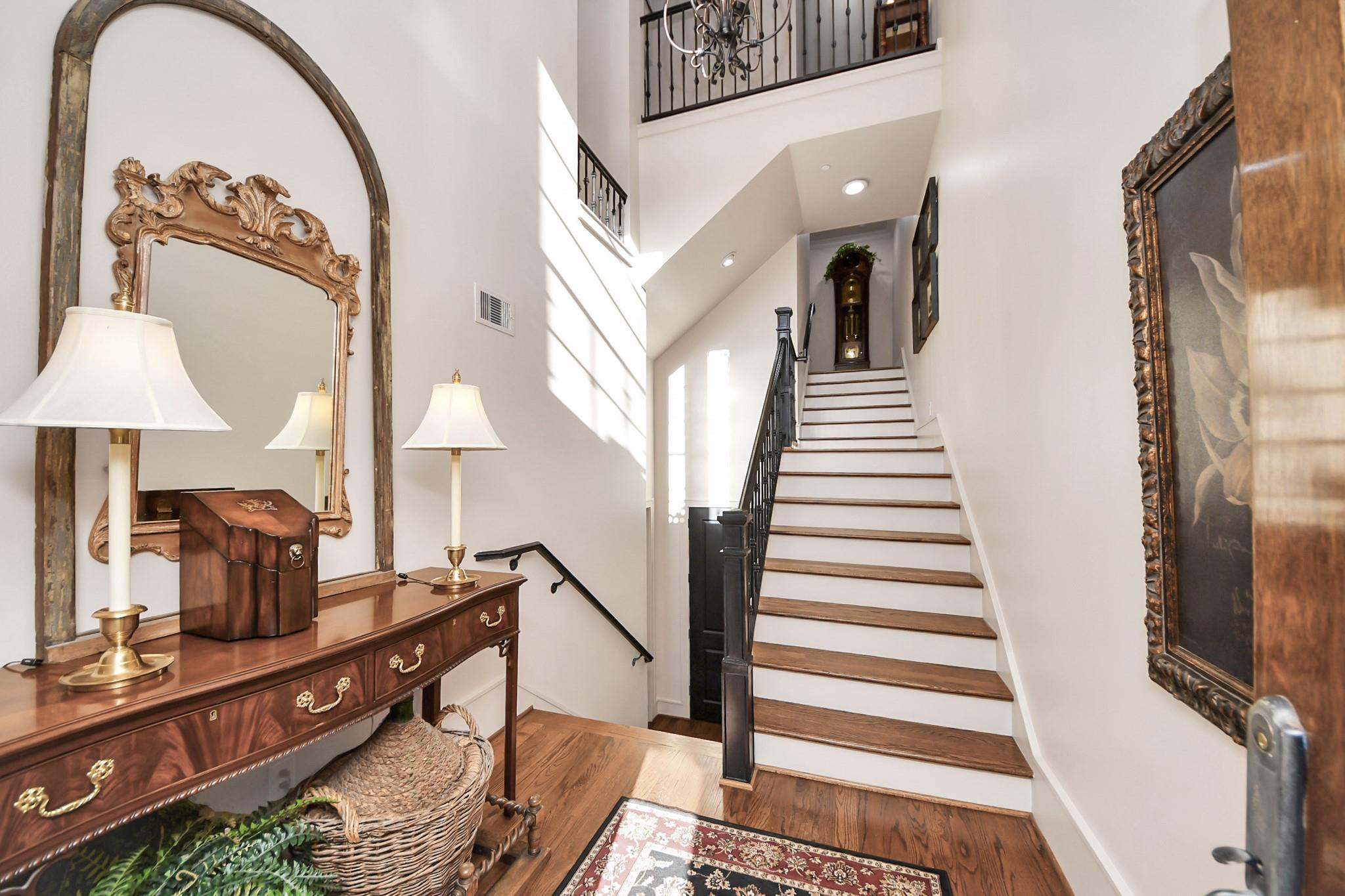 1406 Lake Pointe Parkway