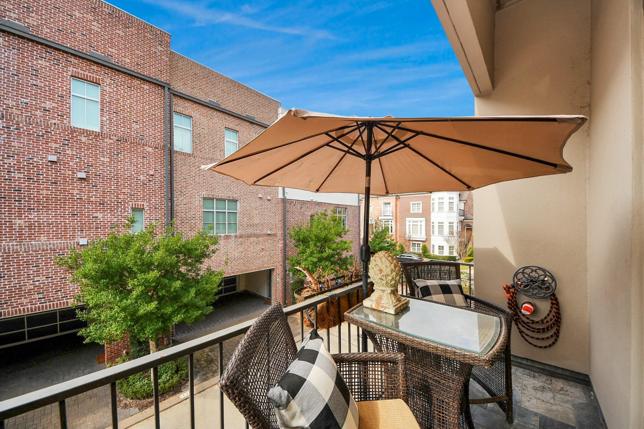 1406 Lake Pointe Parkway