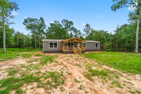 Photo of 650 Wood Haven, Livingston, TX 77351 (MLS # 15662818)