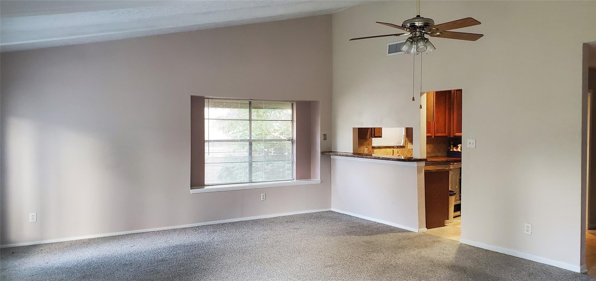 5226 Moonshadows Drive