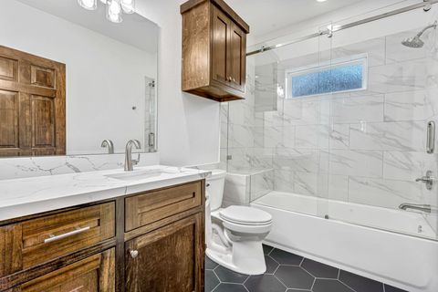 Tiny photo for 430 N Hutcheson Street, Houston, TX 77003 (MLS # 77426998)
