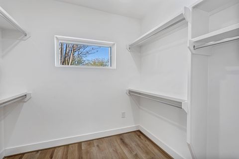 Tiny photo for 430 N Hutcheson Street, Houston, TX 77003 (MLS # 77426998)