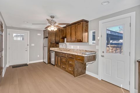 Tiny photo for 430 N Hutcheson Street, Houston, TX 77003 (MLS # 77426998)