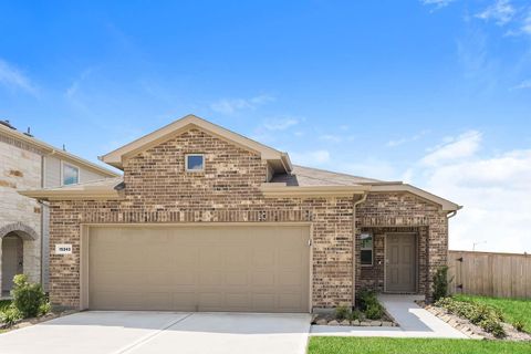 Photo of 15243 Canyon Rapids Road, Conroe, TX 77302 (MLS # 65681969)