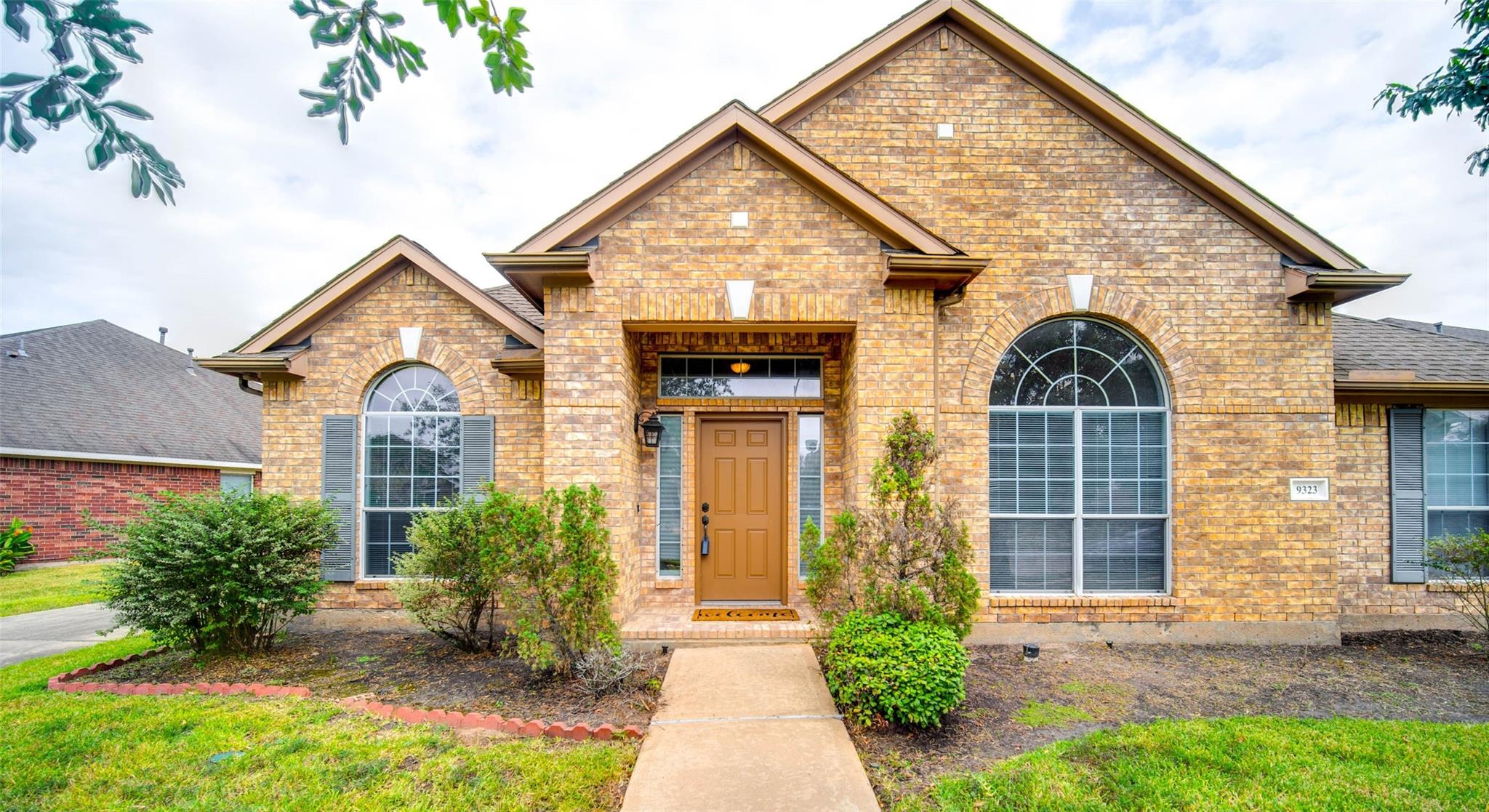 9323 Hillhaven Court