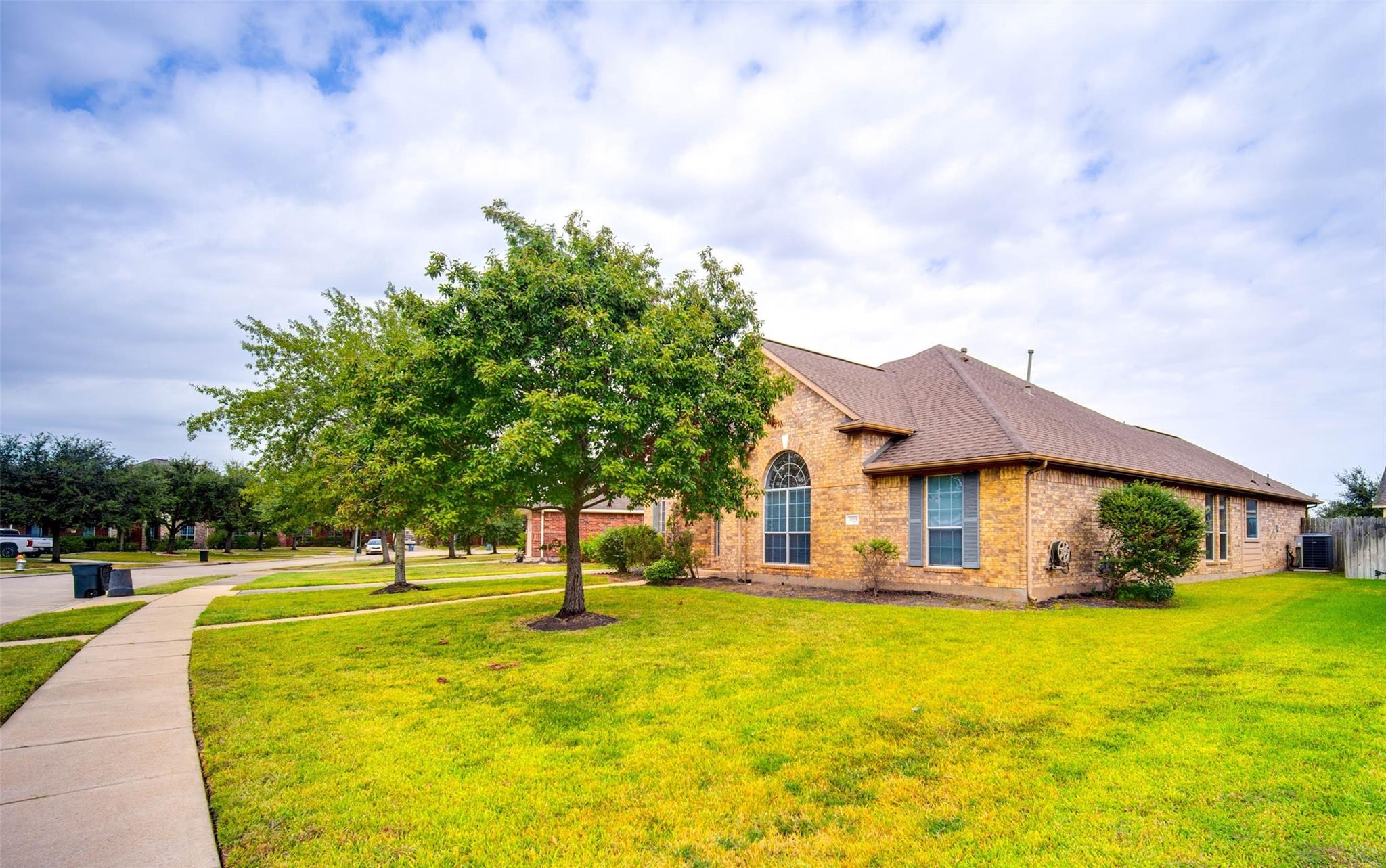 9323 Hillhaven Court