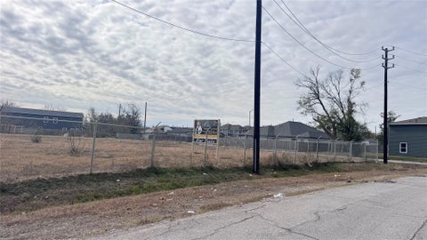 Photo of 6409 Haight Street, Houston, TX 77028 (MLS # 38508832)