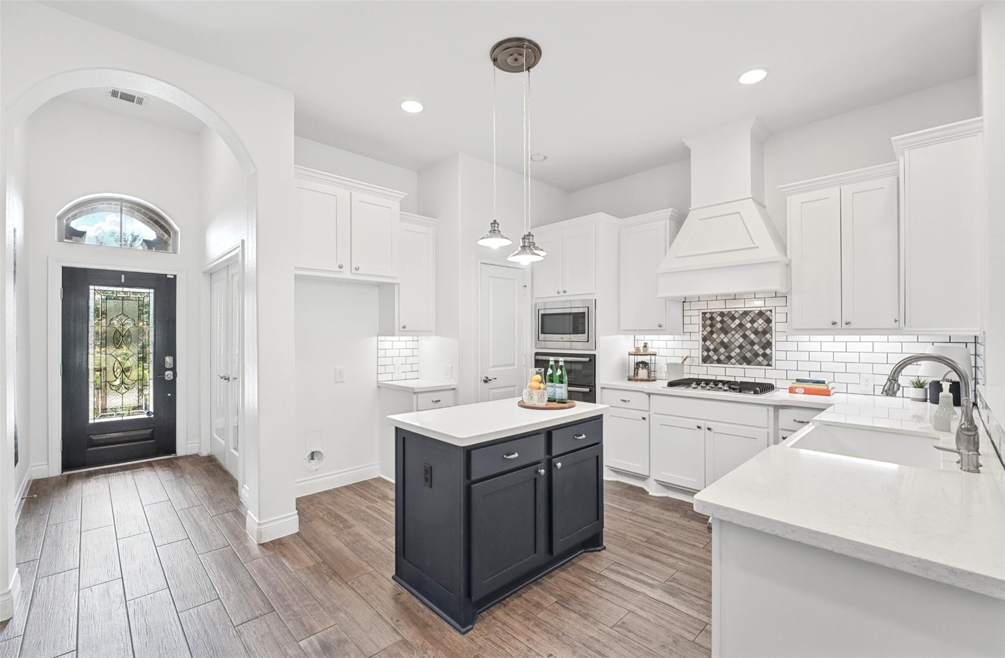 19418 Blueberry Cedar Drive