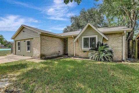 Photo of 4809 Beechaven Street, Houston, TX 77053 (MLS # 27137687) Photo of 4809 Beechaven Street, Houston, TX 77053 (MLS # 27137687)